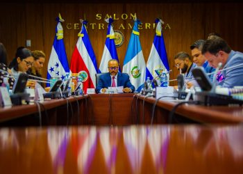 ¿Quiénes son los 30 candidatos a magistrados de la CSJ?