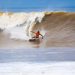 Bryan Pérez avanza en el repechaje del ISA World Surfing Games 2021