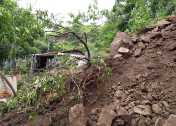 Continúa riesgo de deslizamientos debido a lluvias registradas en el territorio salvadoreño