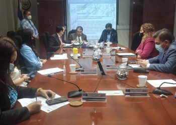 Comisión acuerda declarar Hijos Meritísimos a selección de fútbol playa