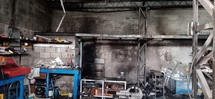 Foto / Bomberos