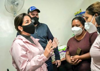 Gobierno salvadoreño brindará viviendas a familias de la comunidad El Bambú II de San Salvador