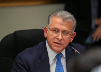 Exdiputada del FMLN, Lorena Peña, defiende a asesor del presidente de la ANEP, Javier Simán
