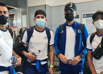 La Selecta viajó este martes a Croacia, país donde jugará dos partidos amistosos previo a la Copa Oro