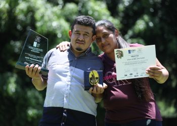 Un pacamara chalateco ganó la Taza de la Excelencia 2021