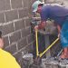 Reparan daños en la construcción del malecón de la playa La Zunganera