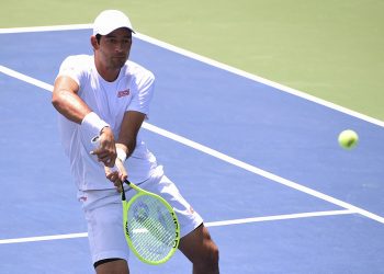 Marcelo Arévalo y Middelkoop avanzaron a segunda ronda en Roland Garros