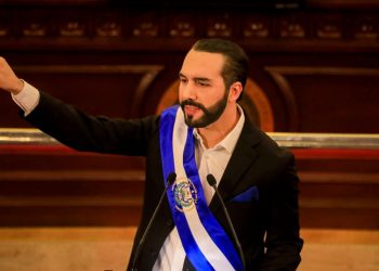«Los de la esquina»:  el señalamiento del presidente Bukele al viejo sistema corrupto del FMLN y ARENA