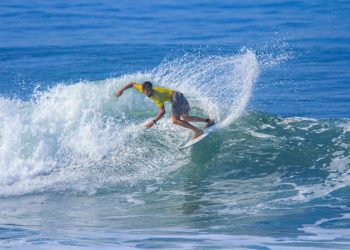 Bryan Pérez se despidió como un héroe en el Surf City El Salvador ISA World Surfing Games 2021