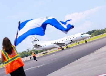 Estados Unidos mejora nota de viaje a El Salvador mientras aconseja no visitar a Costa Rica
