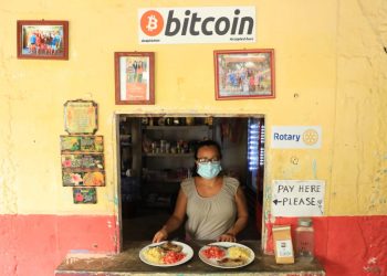 La fiebre del bitcoin continúa calentando El Zonte