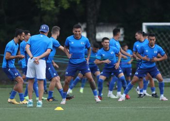 La selección mayor  se juega medio boleto al octogonal en la ida ante San Cristóbal y Nieves.