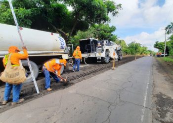 Fovial renueva un tramo de la calle antigua que va de Santa Ana a San Salvador