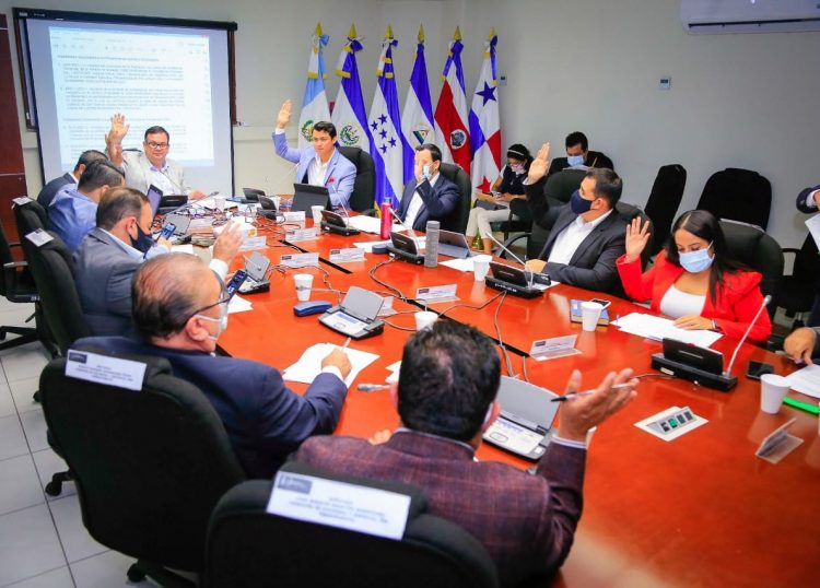 Comisión de Hacienda. Foto/ Asamblea Legislativa.