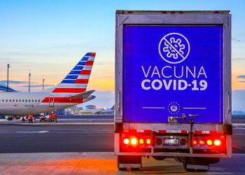 El Salvador recibe un nuevo lote de vacunas anti-COVID-19 con 204,000 dosis