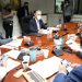 Exjefe de técnicos de comisiones se contradice ante comisión investigadora