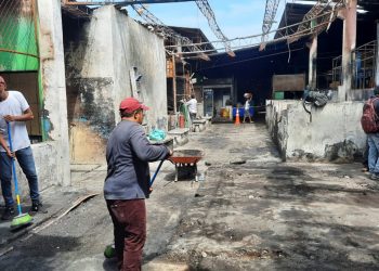 Termina la limpieza de escombros en el mercado de Usulután
