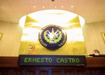 Con homenaje a Adelmo Rivas, diputados establecen la sesión plenaria 10