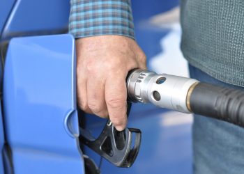 Precios de combustible aumentan en el territorio salvadoreño