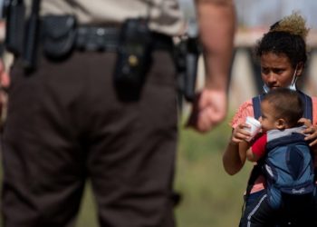 Unicef y grupo hispano ayudarán a solicitantes de asilo en frontera entre EE.UU. y México