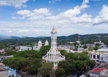 El parque central de San Vicente: una parada obligatoria en la ciudad