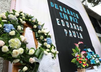 Rinden homenaje previo a la sepultura del alcalde de Juayúa