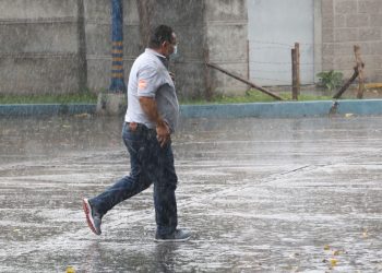 Protección Civil mantiene alerta verde a escala nacional por constantes lluvias en El Salvador