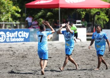 Rancho Viejo mantiene su liderato en el grupo B de la Liga de Fútbol Playa