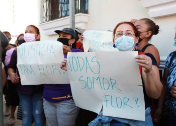 «¡Justicia para Flor!», así fue recibido el principal sospechoso de este asesinato