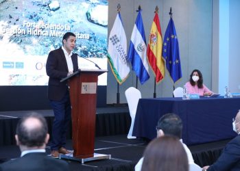 COAMSS entrega herramientas para mapeo de áreas de recarga acuífera en zona metropolitana de El Salvador