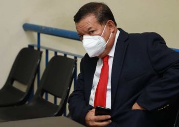 Juzgado reprograma fallo contra abogado vinculado a Saca