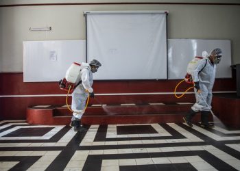 Perú prolonga un mes el estado de emergencia por la pandemia
