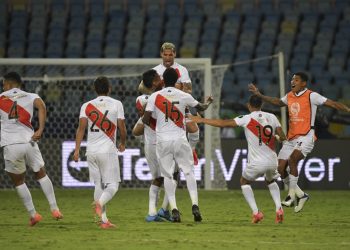 Tite prevé juego de «exigencia muy alta» ante Perú en semis de Copa América