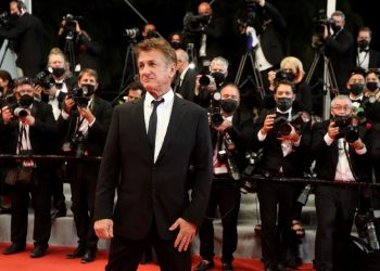 Sean Penn, aplaudido en su regreso a Cannes cinco años después de ser abucheado