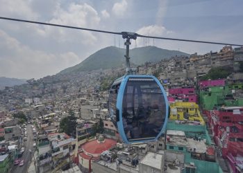 Ciudad de México pone en operación su primer sistema de teleférico