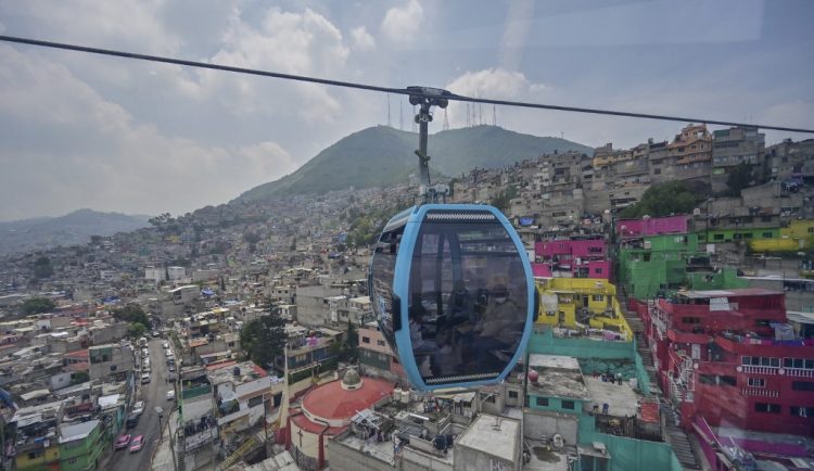 Ciudad de México pone en operación su primer sistema de teleférico. FOTO/ AFP.