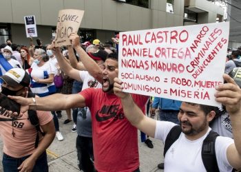 Embajada de Cuba en Costa Rica suspende actividades por manifestaciones