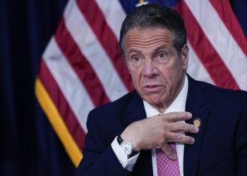 Gobernador de Nueva York será interrogado por denuncias de conducta sexual inapropiada