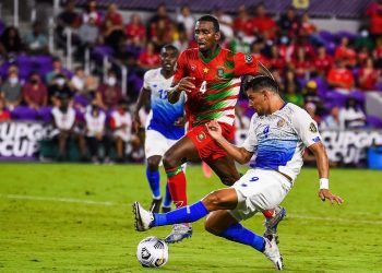 Sufrida victoria de Costa Rica ante Surinam en Copa Oro