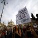 Decenas de miles manifiestan contra restricciones sanitarias en Europa y Australia