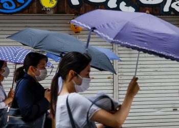 Tormenta tropical toca tierra en el norte de Japón