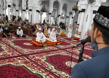 Indonesia registra un récord de 2,069 muertos por COVID-19 en 24 horas