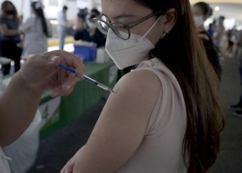 México sumó 201,163 muertes por covid en 2020, 35% más que las reportadas originalmente