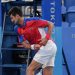 Con furia y «agotado física y mentalmente», Djokovic se marcha de los Juegos Olímpicos sin medallas