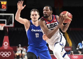 Estados Unidos arrasa a la República Checa y espera rival en cuartos de final en Tokio 2020