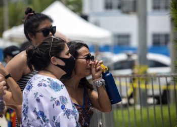 Prevén años de litigio para discernir responsables de colapso de edificio en Florida