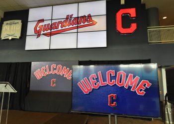 Cleveland cambia nombre de Indios por Guardianes en Grandes Ligas, tras años de polémica