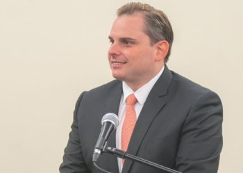 «Podemos esperar un impulso en alza del precio de los bonos de El Salvador»: César Addario vicepresidente de Exor Latinoamérica
