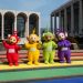 ¡Justo a tiempo para el verano!: los Teletubbies reciben vacunas contra la COVID-19