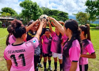 Alcaldía de Teotepeque impulsa el deporte para prevenir la violencia